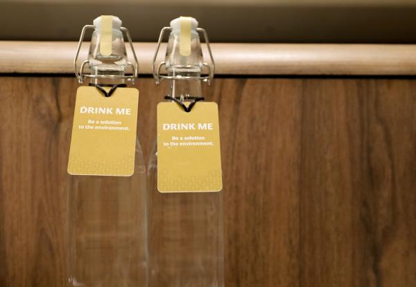 Photo: Environmental care practice aimed at minimizing the use of plastic bottles.